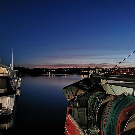 Ferie Pa Bryggekanten I Kristiansand, Flekkeroy 외부 사진